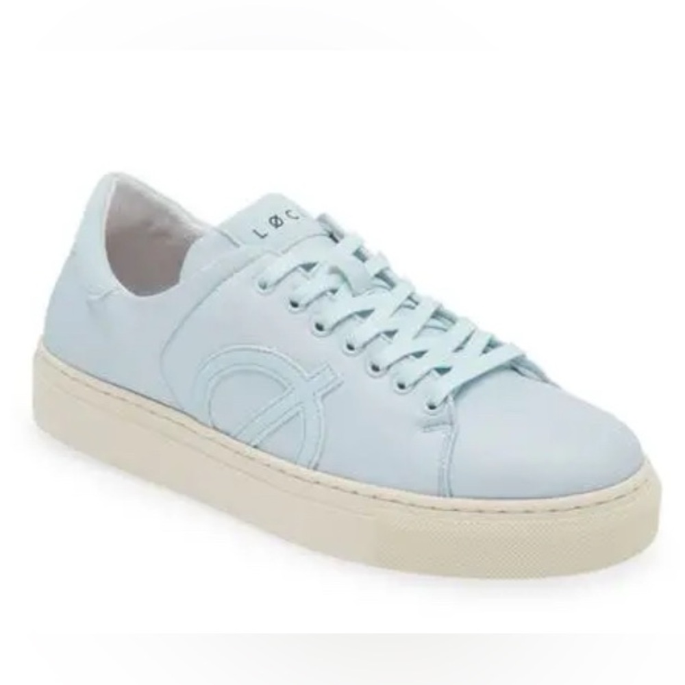 Loci Origin Water Resistant Sneaker - Baby Blue / White size 40 US 9 NIB